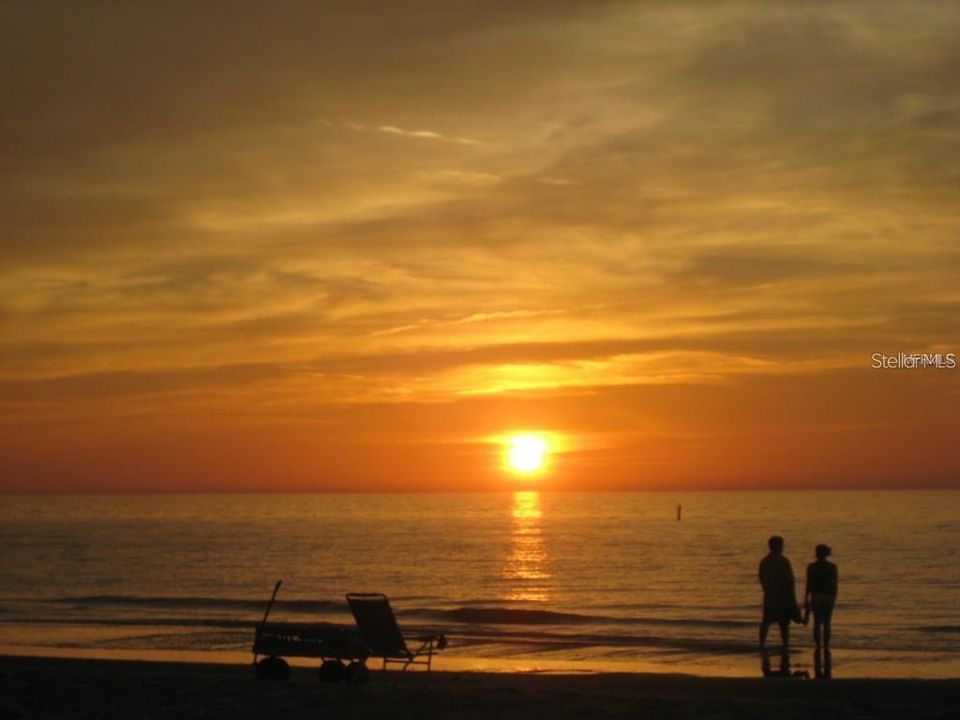 В аренду: $1,895 (2 спален, 2 ванн, 948 Квадратных фут)