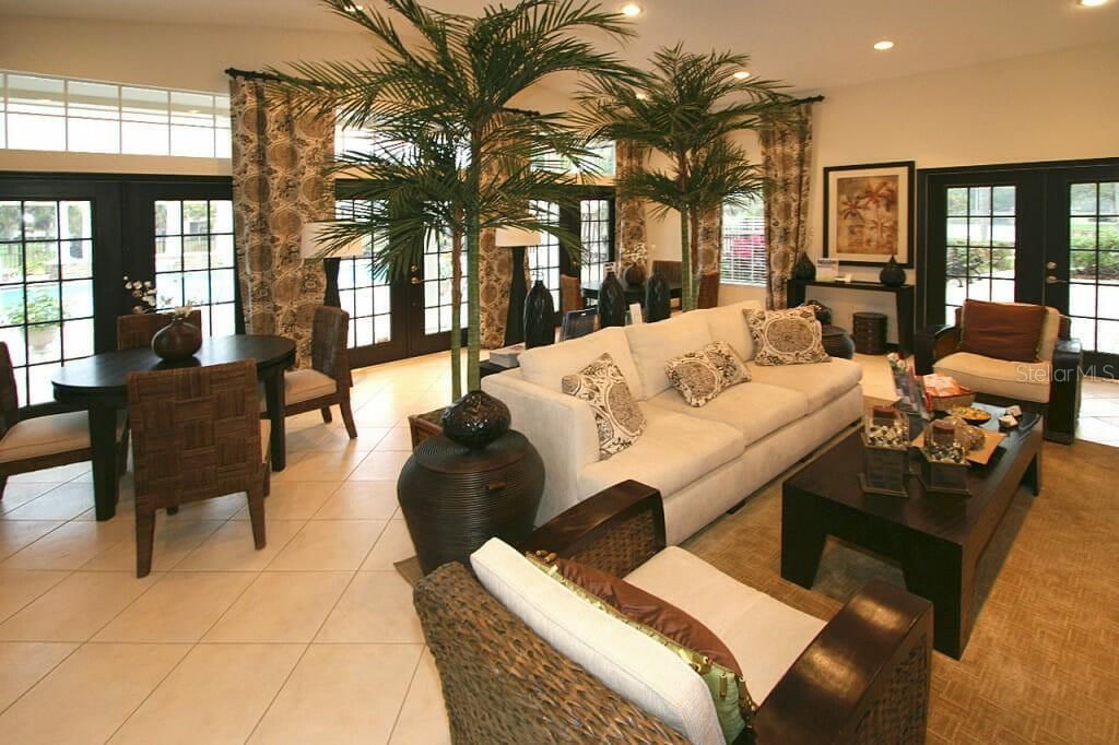 В аренду: $1,895 (2 спален, 2 ванн, 948 Квадратных фут)