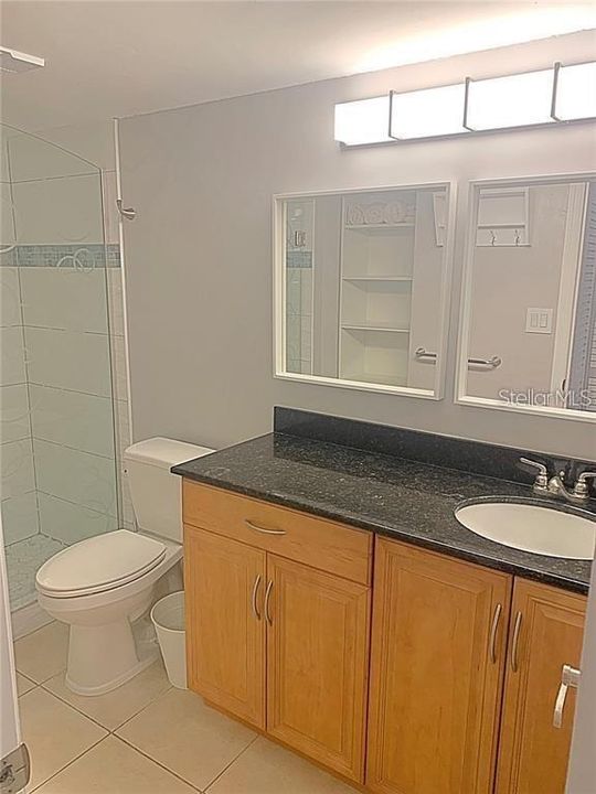 В аренду: $1,895 (2 спален, 2 ванн, 948 Квадратных фут)