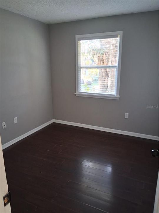 Activo con contrato: $249,900 (3 camas, 1 baños, 1328 Pies cuadrados)