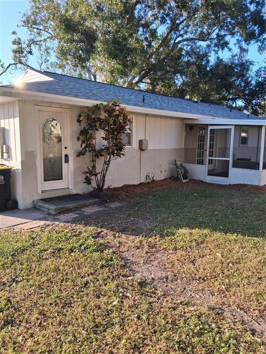 Activo con contrato: $249,900 (3 camas, 1 baños, 1328 Pies cuadrados)