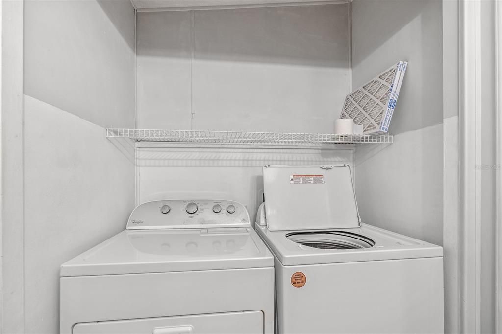 For Sale: $144,900 (2 beds, 2 baths, 1040 Square Feet)