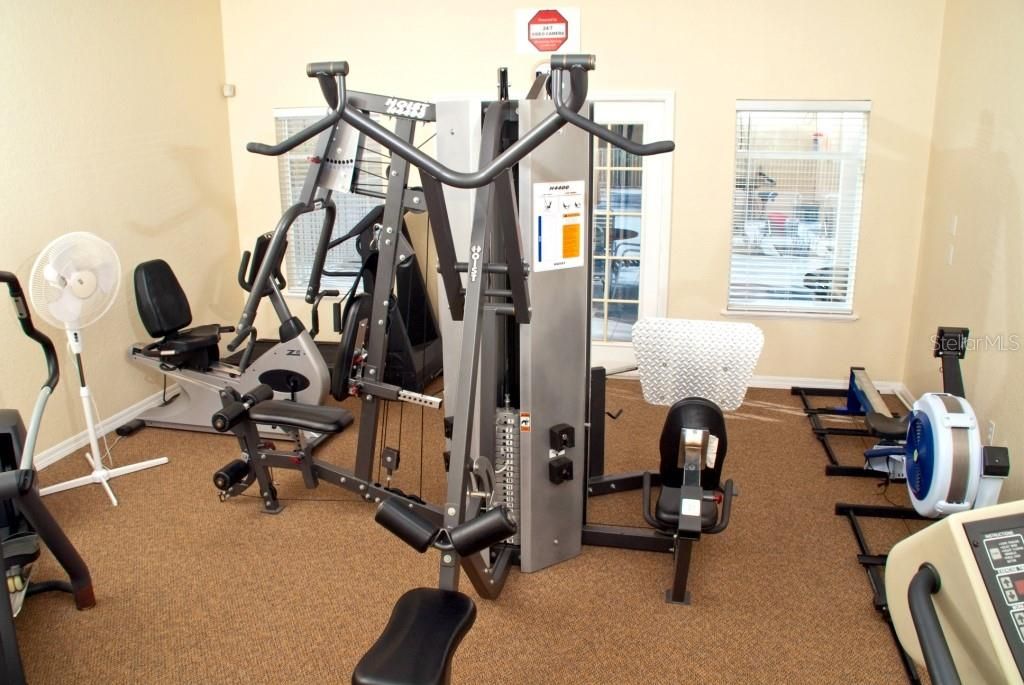 For Rent: $3,450 (2 beds, 2 baths, 900 Square Feet)