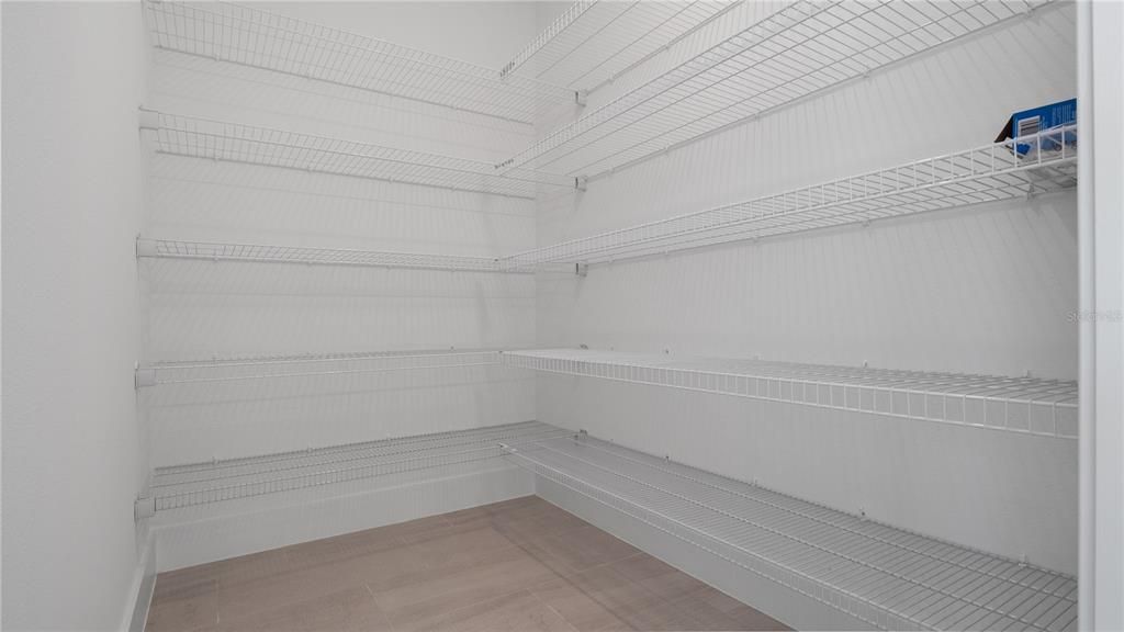 出租: $2,950 (3 贝兹, 2 浴室, 1945 平方英尺)