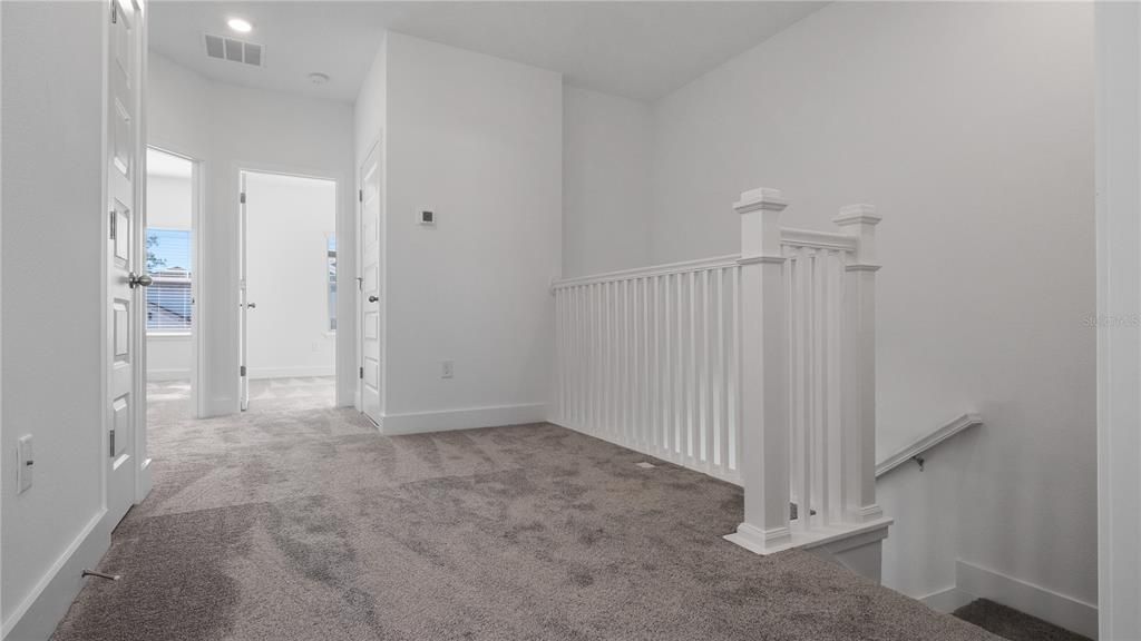 出租: $2,950 (3 贝兹, 2 浴室, 1945 平方英尺)