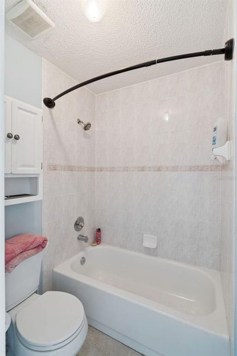 For Sale: $289,950 (3 beds, 3 baths, 1630 Square Feet)