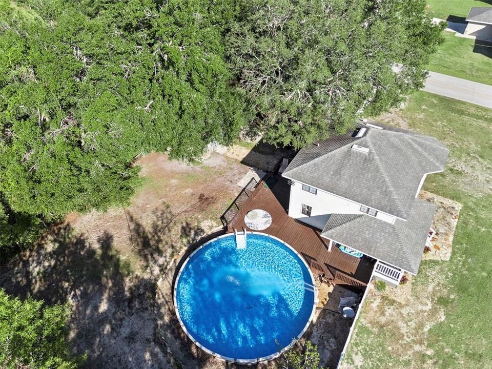 For Sale: $289,950 (3 beds, 3 baths, 1630 Square Feet)