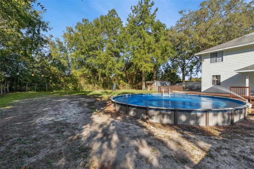 For Sale: $289,950 (3 beds, 3 baths, 1630 Square Feet)