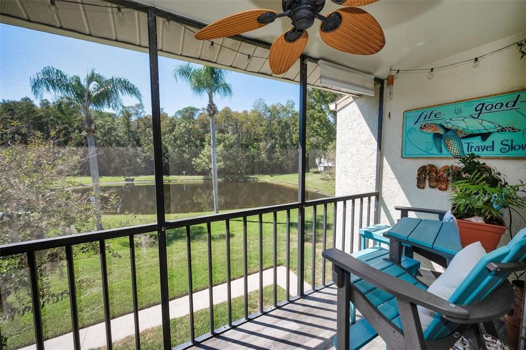 Active With Contract: $199,999 (2 beds, 2 baths, 1041 Square Feet)