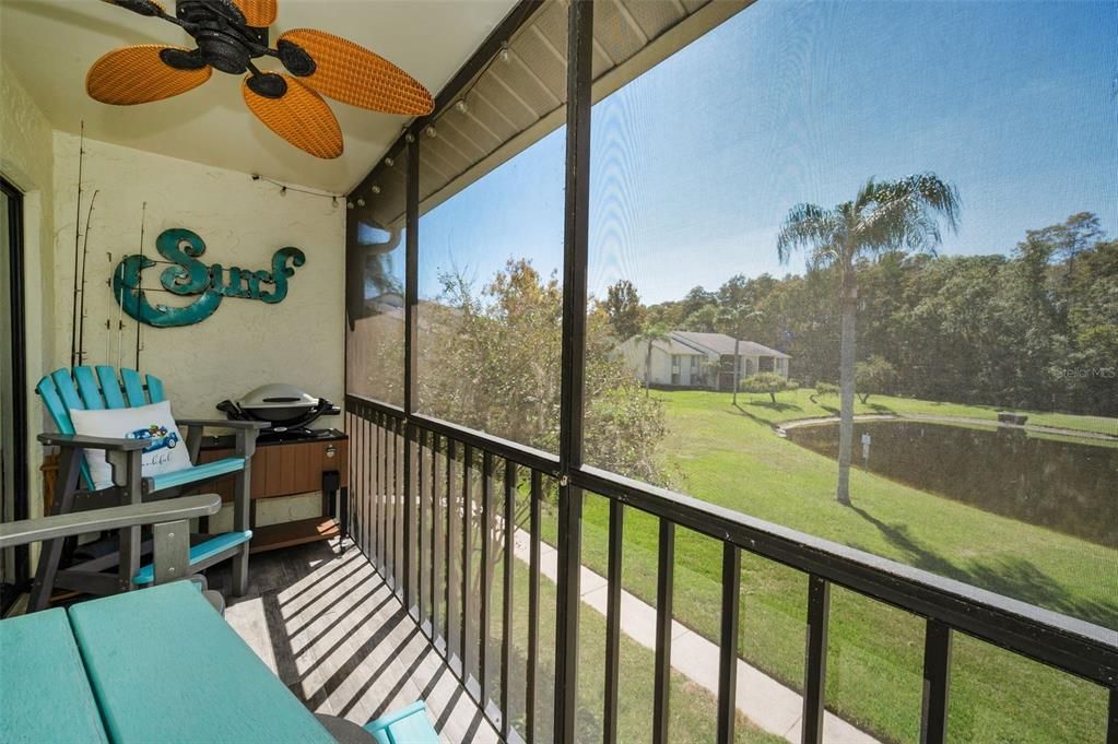 Active With Contract: $199,999 (2 beds, 2 baths, 1041 Square Feet)