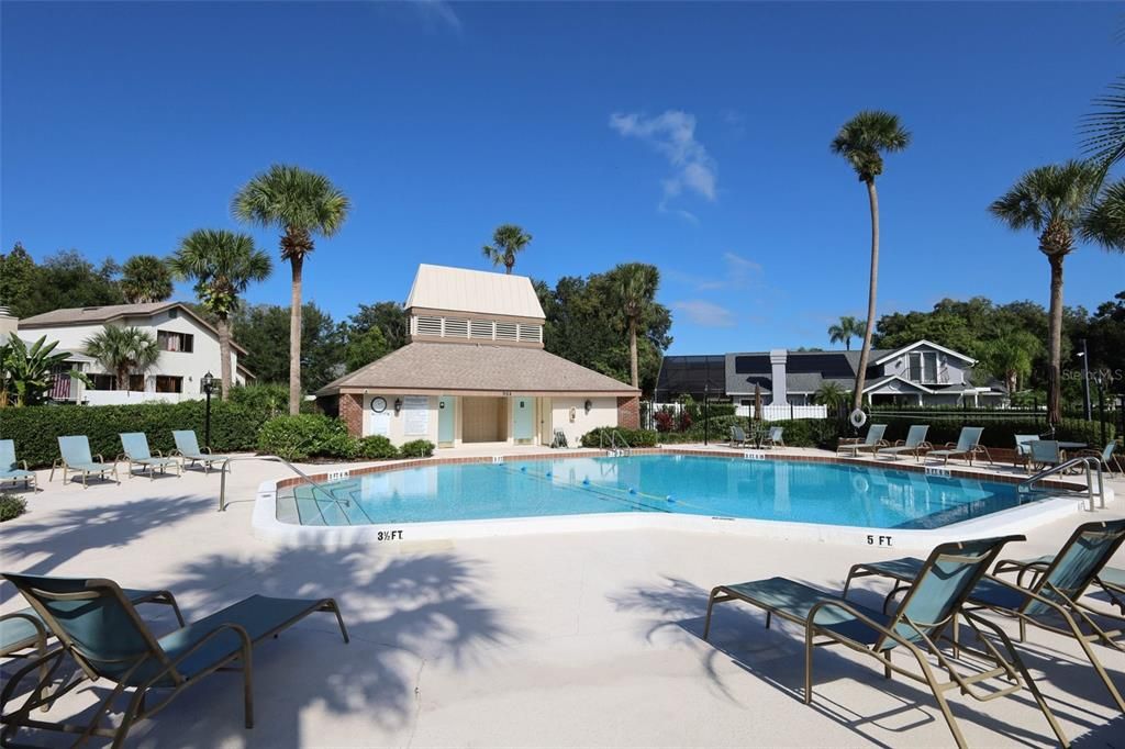 Active With Contract: $350,000 (3 beds, 2 baths, 1492 Square Feet)