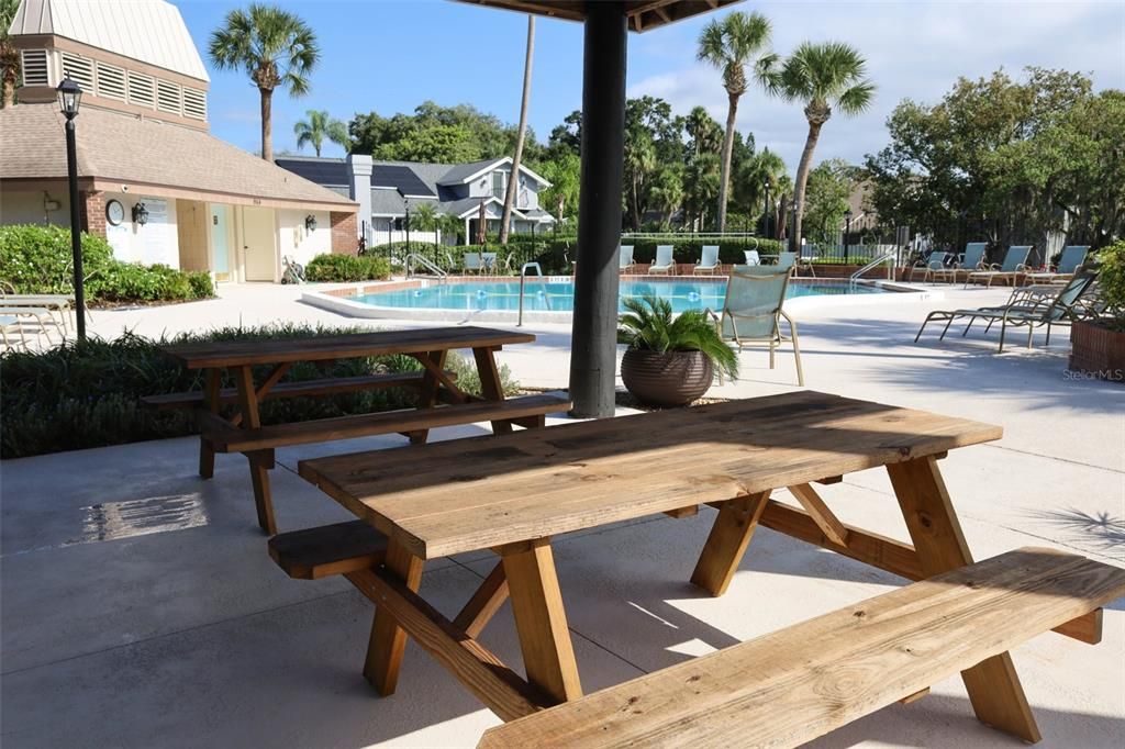 Active With Contract: $350,000 (3 beds, 2 baths, 1492 Square Feet)