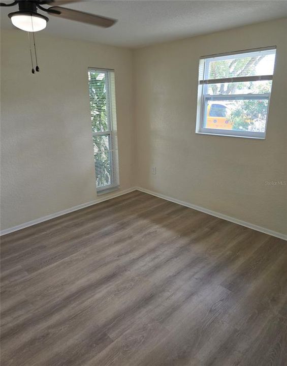 For Sale: $229,900 (3 beds, 2 baths, 1624 Square Feet)