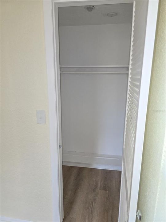 For Sale: $229,900 (3 beds, 2 baths, 1624 Square Feet)