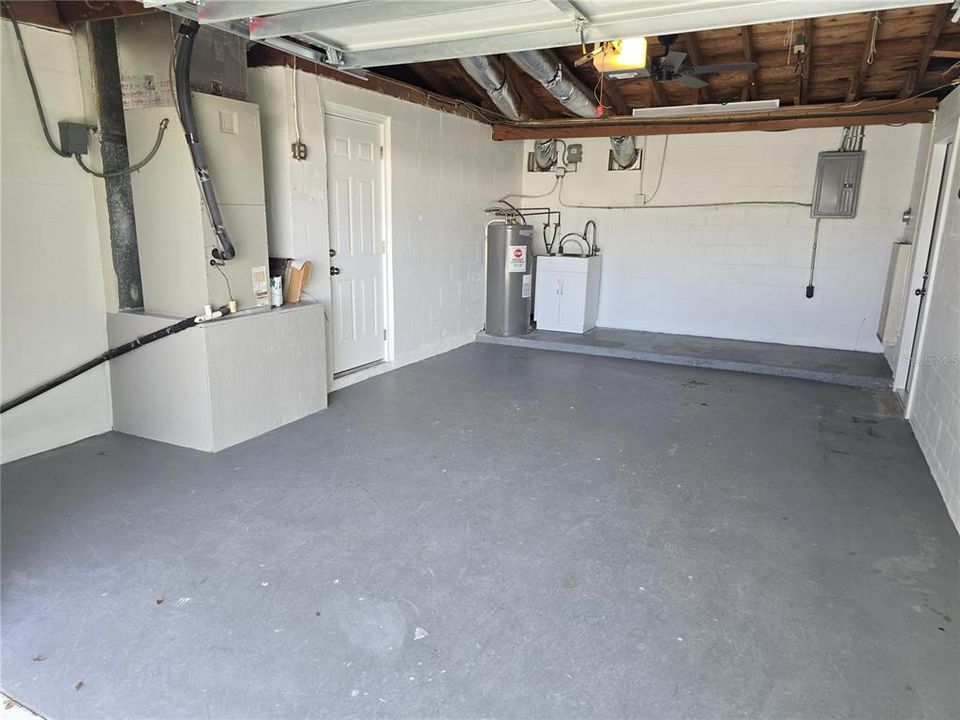 For Sale: $229,900 (3 beds, 2 baths, 1624 Square Feet)