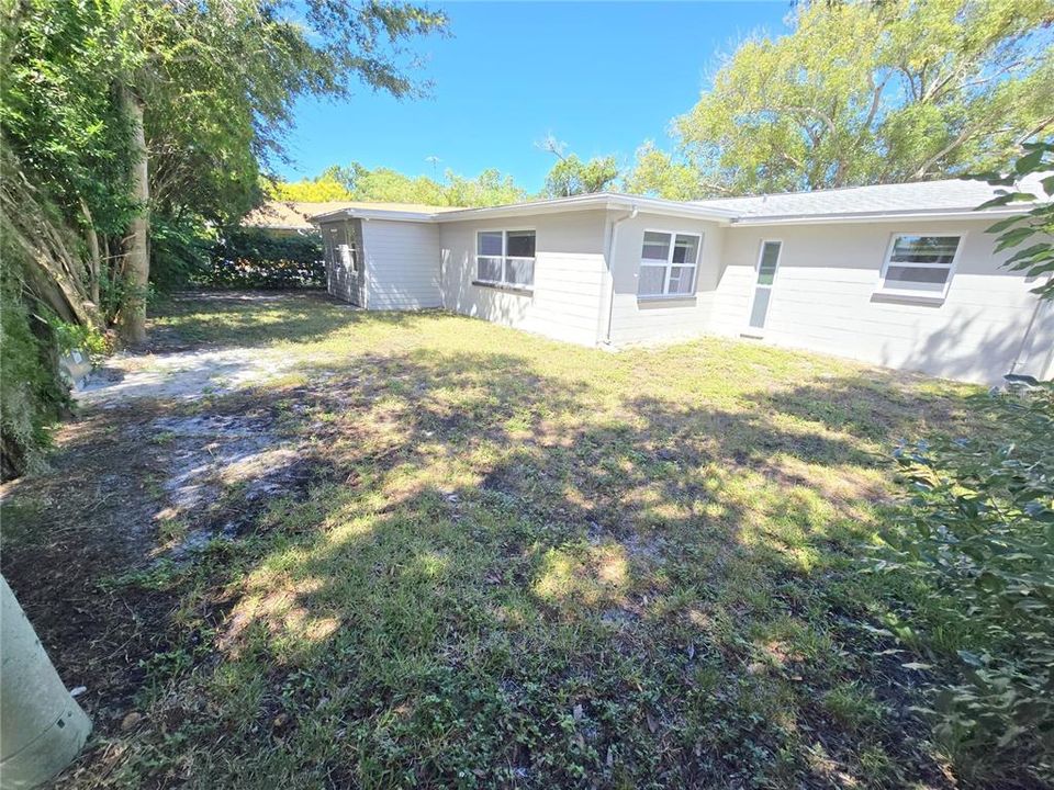 For Sale: $229,900 (3 beds, 2 baths, 1624 Square Feet)