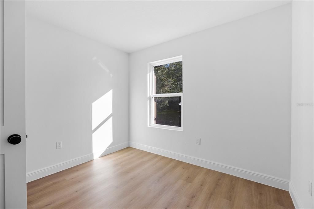 For Sale: $395,000 (3 beds, 2 baths, 1428 Square Feet)