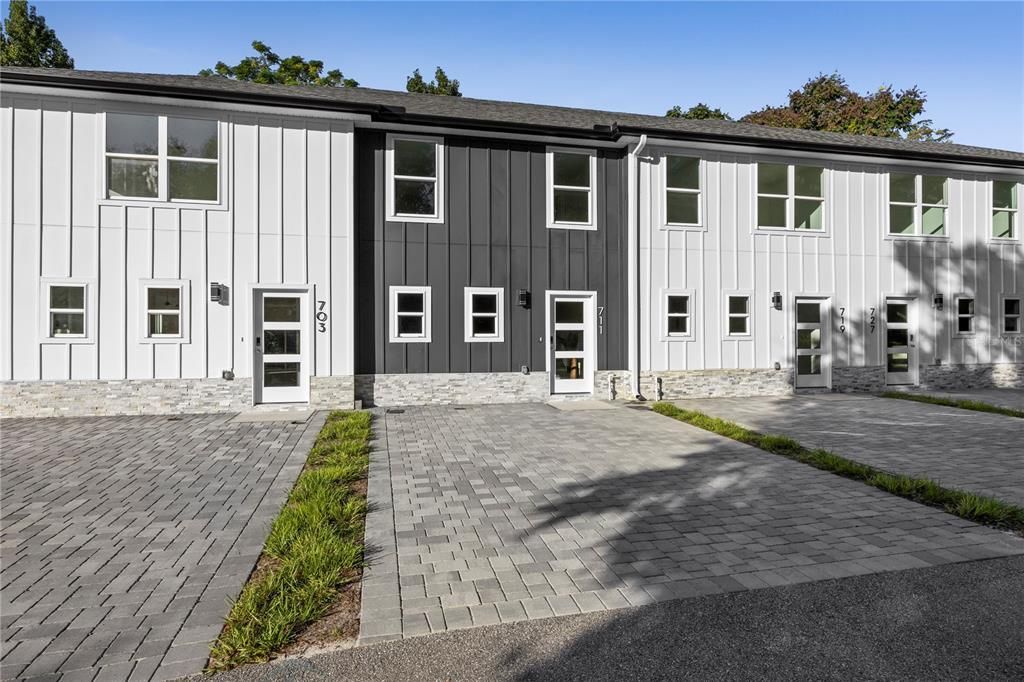 For Sale: $395,000 (3 beds, 2 baths, 1428 Square Feet)