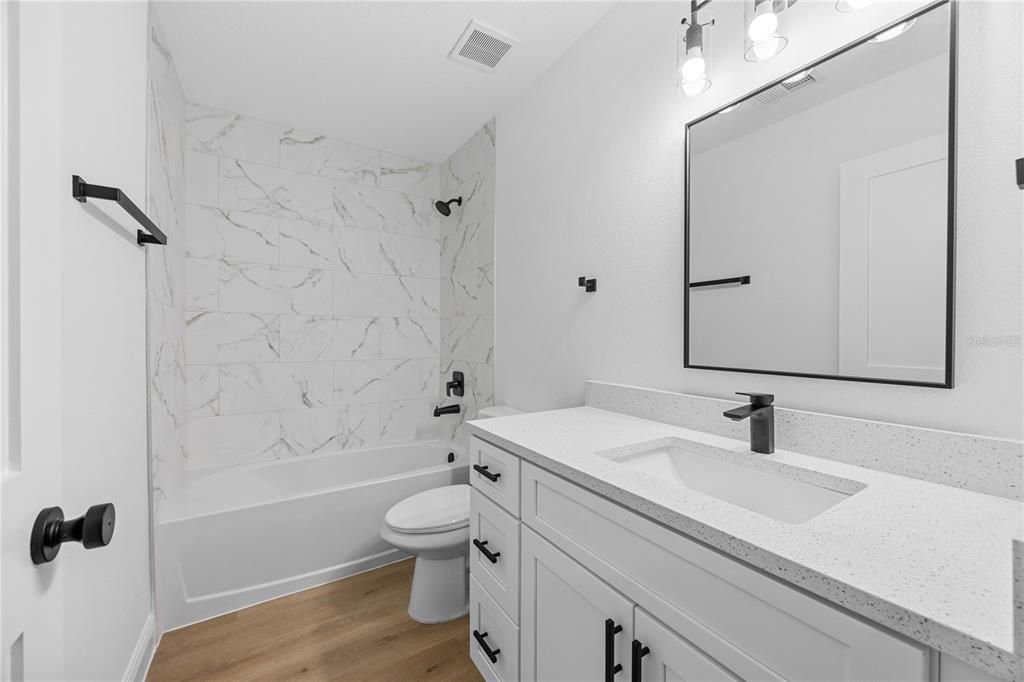 For Sale: $395,000 (3 beds, 2 baths, 1428 Square Feet)