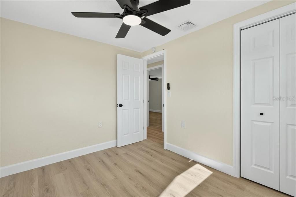 For Rent: $1,899 (3 beds, 2 baths, 1695 Square Feet)