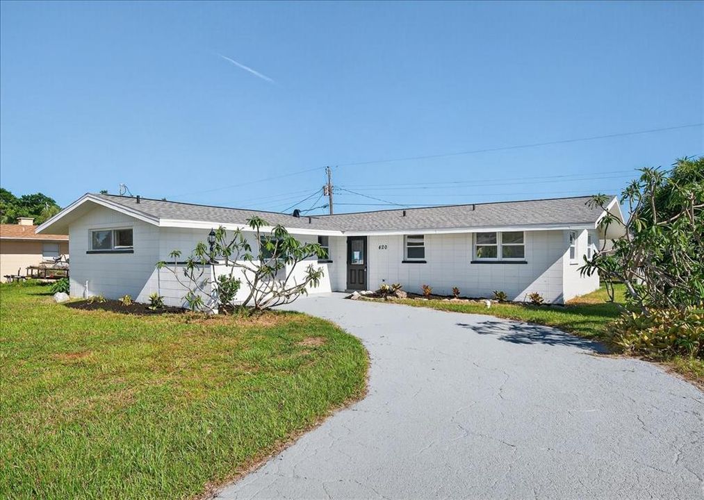 For Rent: $1,899 (3 beds, 2 baths, 1695 Square Feet)