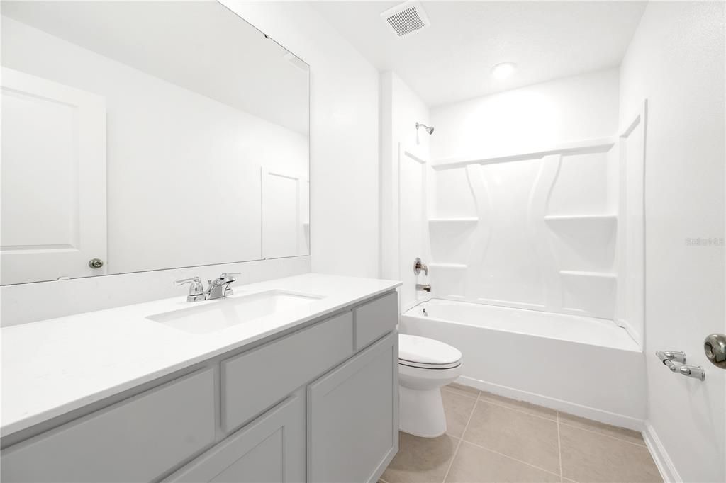 For Rent: $2,200 (4 beds, 2 baths, 1824 Square Feet)