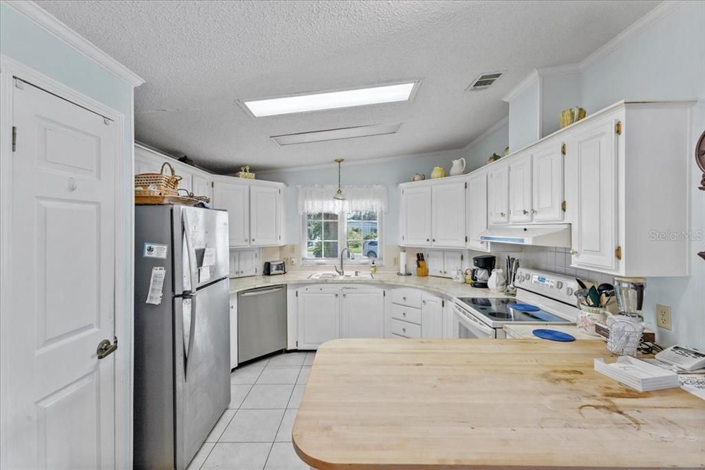 En Venta: $275,000 (2 camas, 2 baños, 1431 Pies cuadrados)