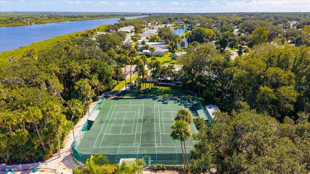 En Venta: $275,000 (2 camas, 2 baños, 1431 Pies cuadrados)