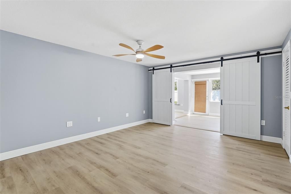 For Sale: $774,900 (3 beds, 2 baths, 1929 Square Feet)