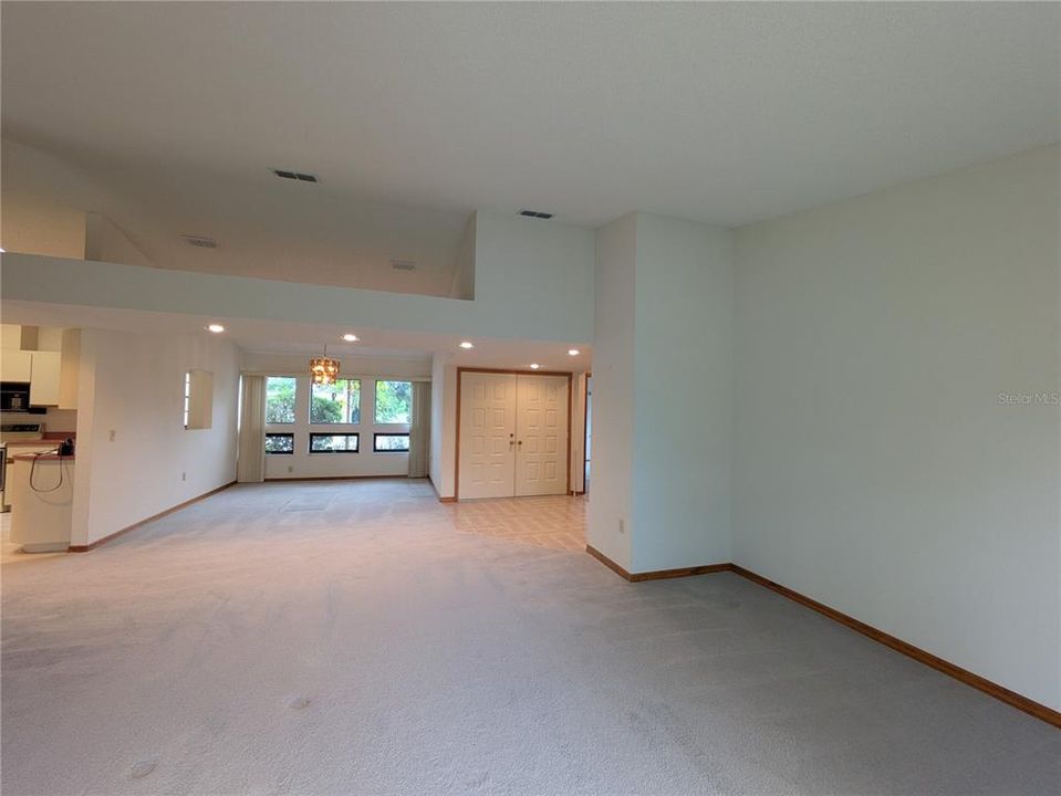 For Sale: $259,900 (3 beds, 2 baths, 1829 Square Feet)