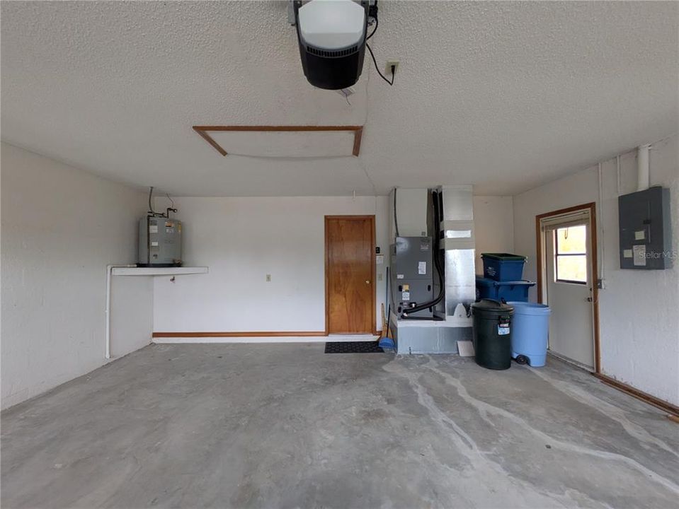 For Sale: $259,900 (3 beds, 2 baths, 1829 Square Feet)