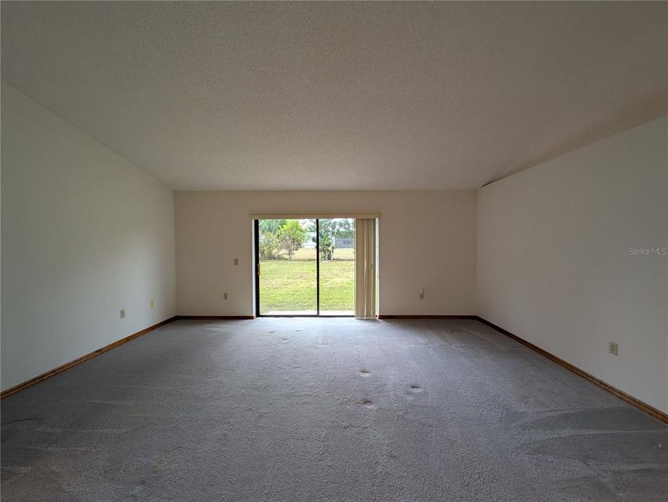 For Sale: $259,900 (3 beds, 2 baths, 1829 Square Feet)