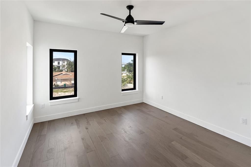 На продажу: $4,995,000 (4 спален, 4 ванн, 4106 Квадратных фут)