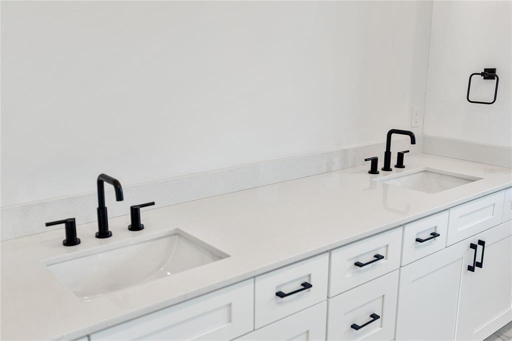 На продажу: $4,995,000 (4 спален, 4 ванн, 4106 Квадратных фут)