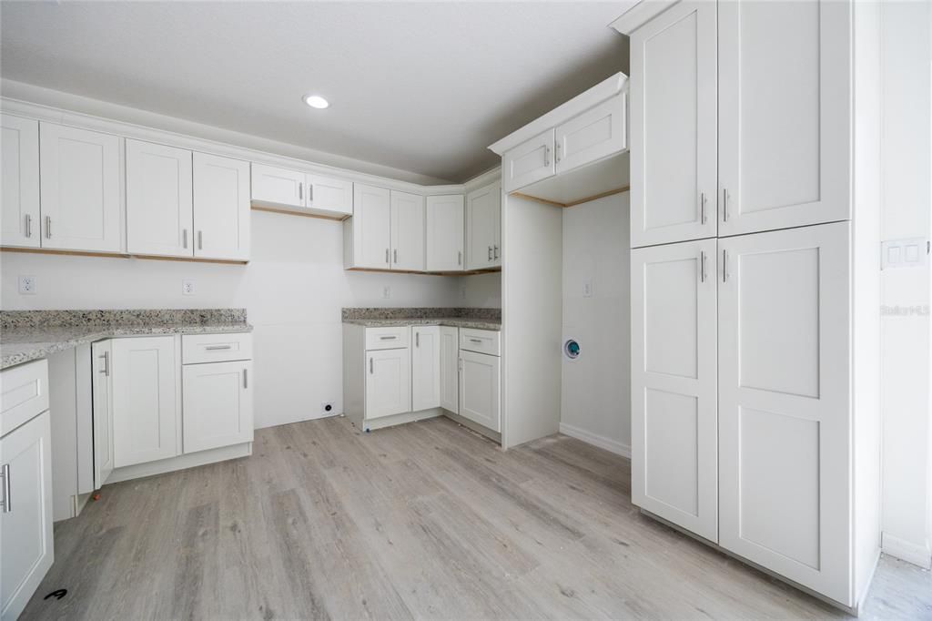 En Venta: $249,900 (3 camas, 2 baños, 1287 Pies cuadrados)