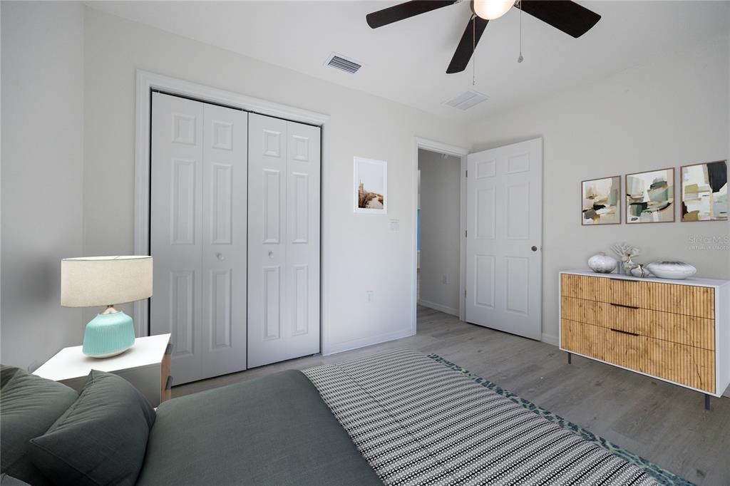 En Venta: $249,900 (3 camas, 2 baños, 1287 Pies cuadrados)