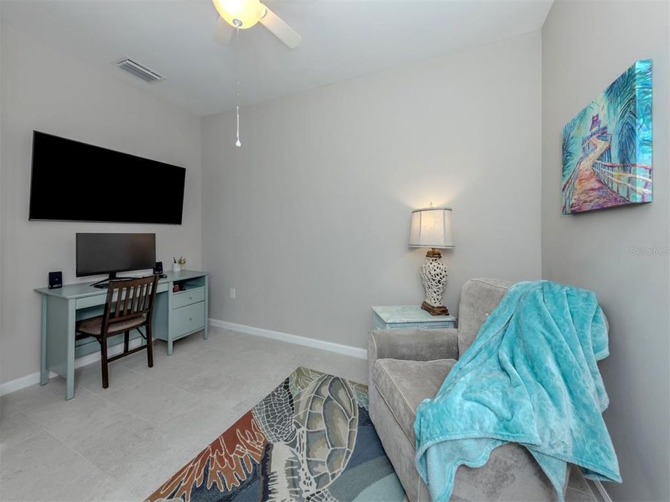 For Sale: $339,000 (2 beds, 2 baths, 1434 Square Feet)