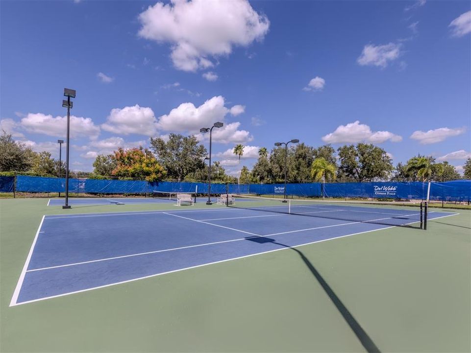 For Sale: $339,000 (2 beds, 2 baths, 1434 Square Feet)