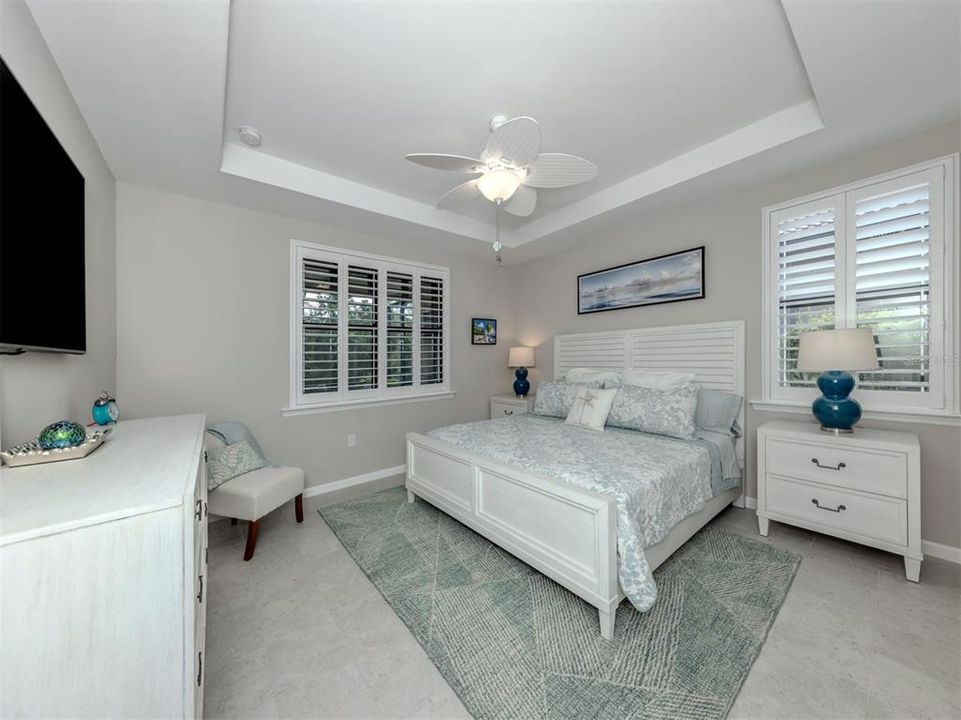 For Sale: $339,000 (2 beds, 2 baths, 1434 Square Feet)