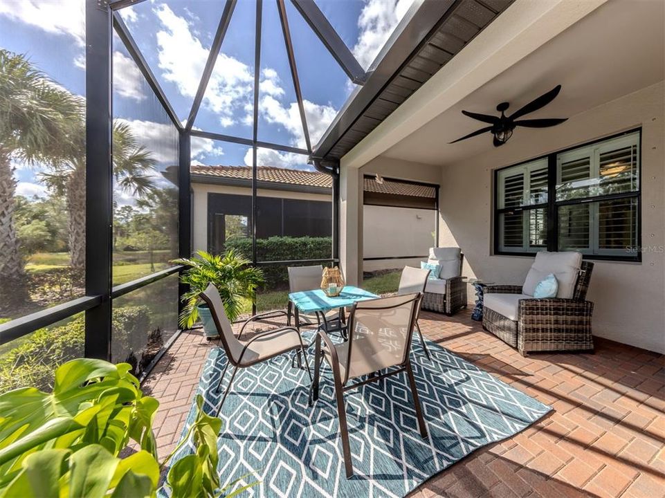 For Sale: $339,000 (2 beds, 2 baths, 1434 Square Feet)