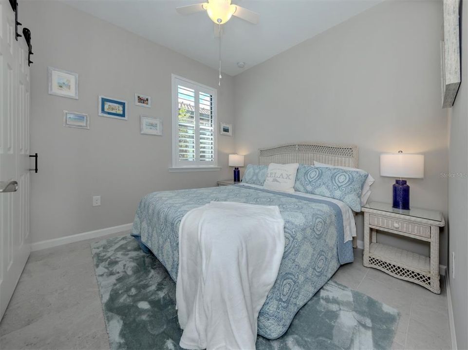 For Sale: $339,000 (2 beds, 2 baths, 1434 Square Feet)