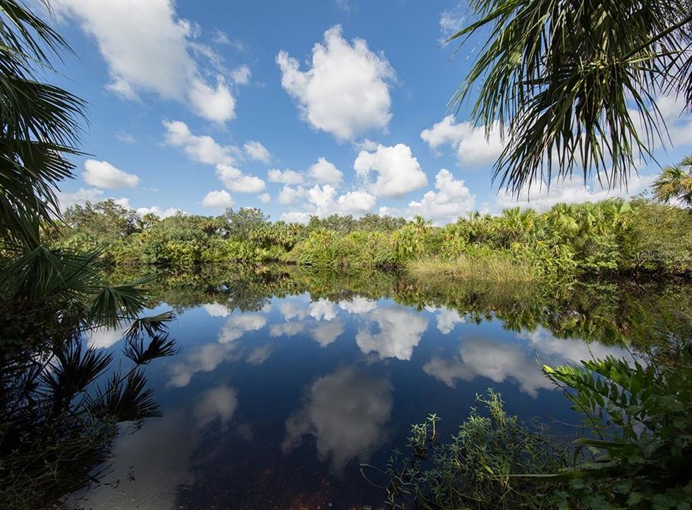 For Sale: $339,000 (2 beds, 2 baths, 1434 Square Feet)