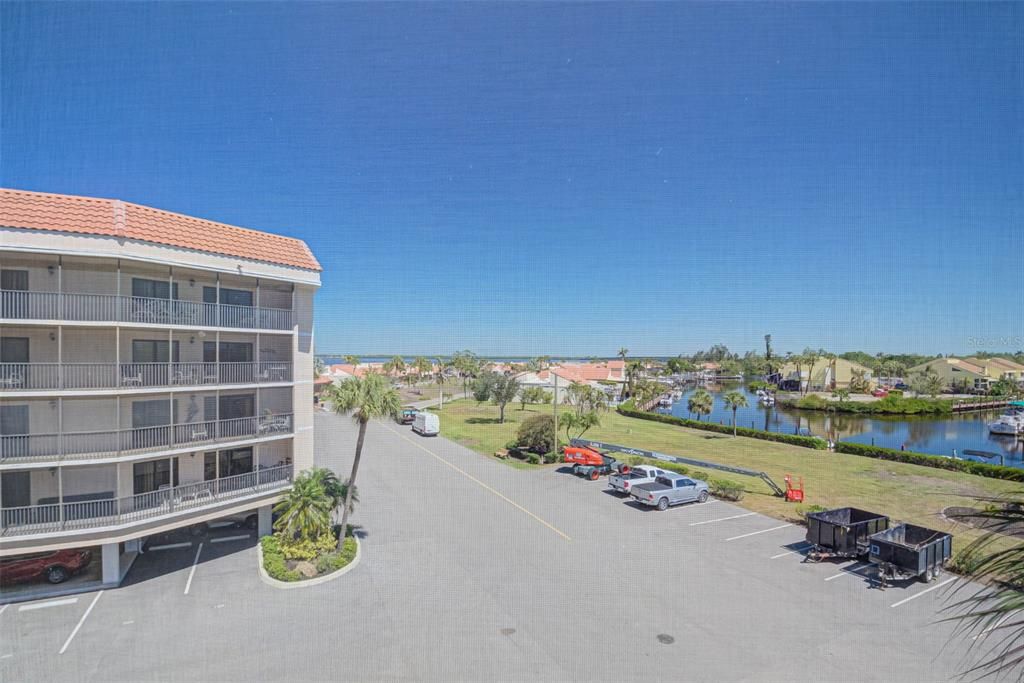 На продажу: $169,000 (1 спален, 1 ванн, 1076 Квадратных фут)