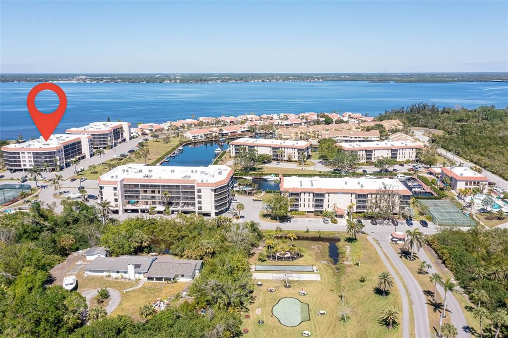 На продажу: $169,000 (1 спален, 1 ванн, 1076 Квадратных фут)