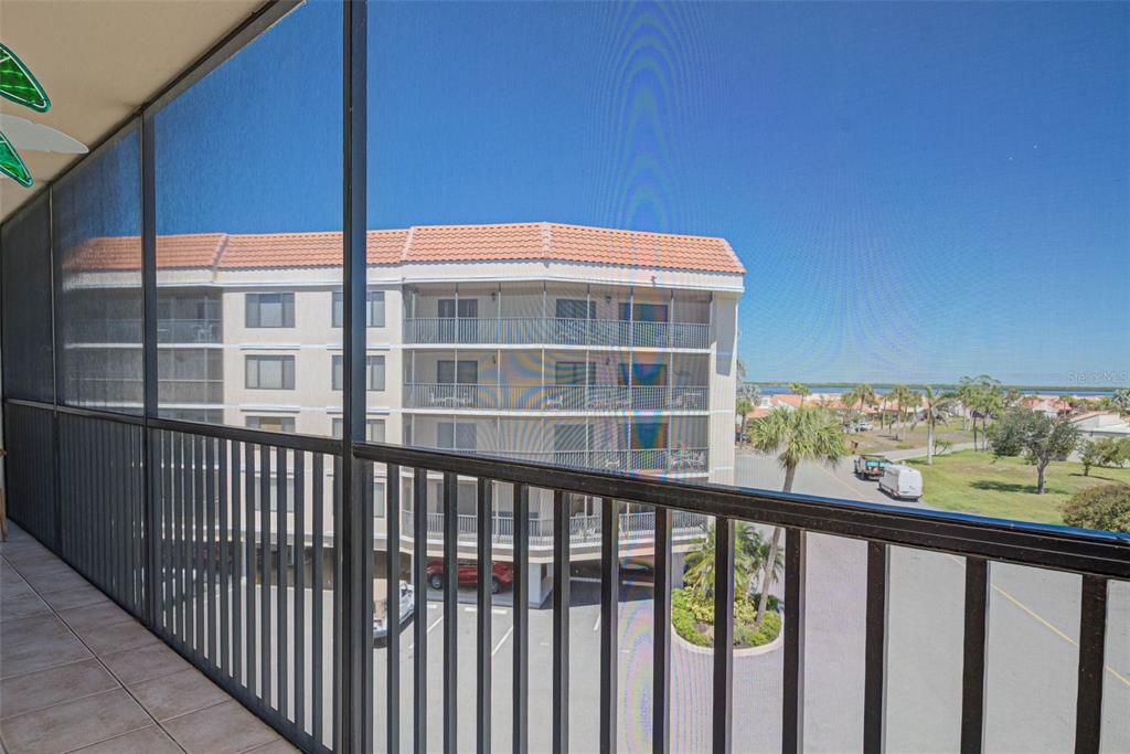 На продажу: $169,000 (1 спален, 1 ванн, 1076 Квадратных фут)