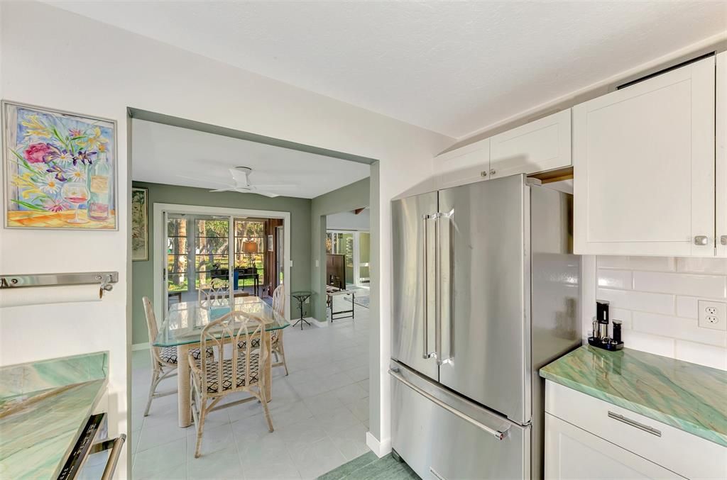 En Venta: $325,000 (2 camas, 2 baños, 1068 Pies cuadrados)