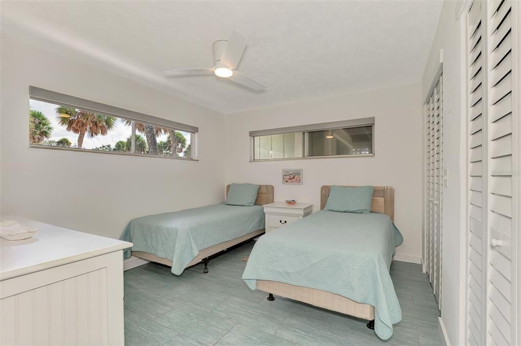 En Venta: $325,000 (2 camas, 2 baños, 1068 Pies cuadrados)