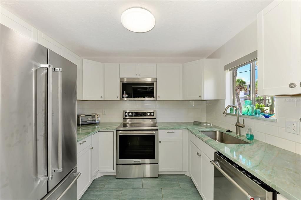 En Venta: $325,000 (2 camas, 2 baños, 1068 Pies cuadrados)