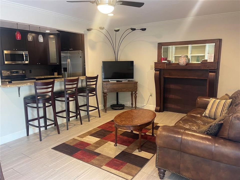 出租: $2,000 (2 贝兹, 1 浴室, 1200 平方英尺)