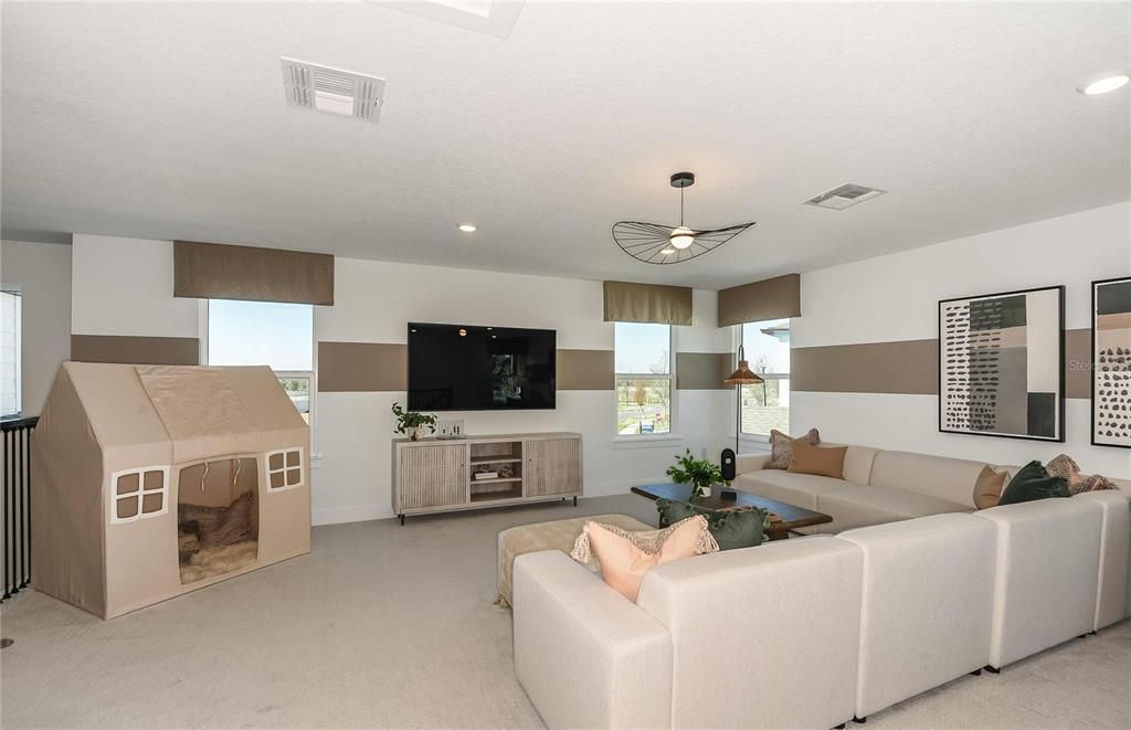 Active With Contract: $627,150 (4 beds, 3 baths, 2946 Square Feet)